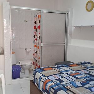 Habitación Individual Pequeña